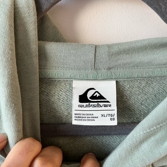 NEW Quiksilver Sweatshirt Graphic Hoodie - Picture 12 of 13
